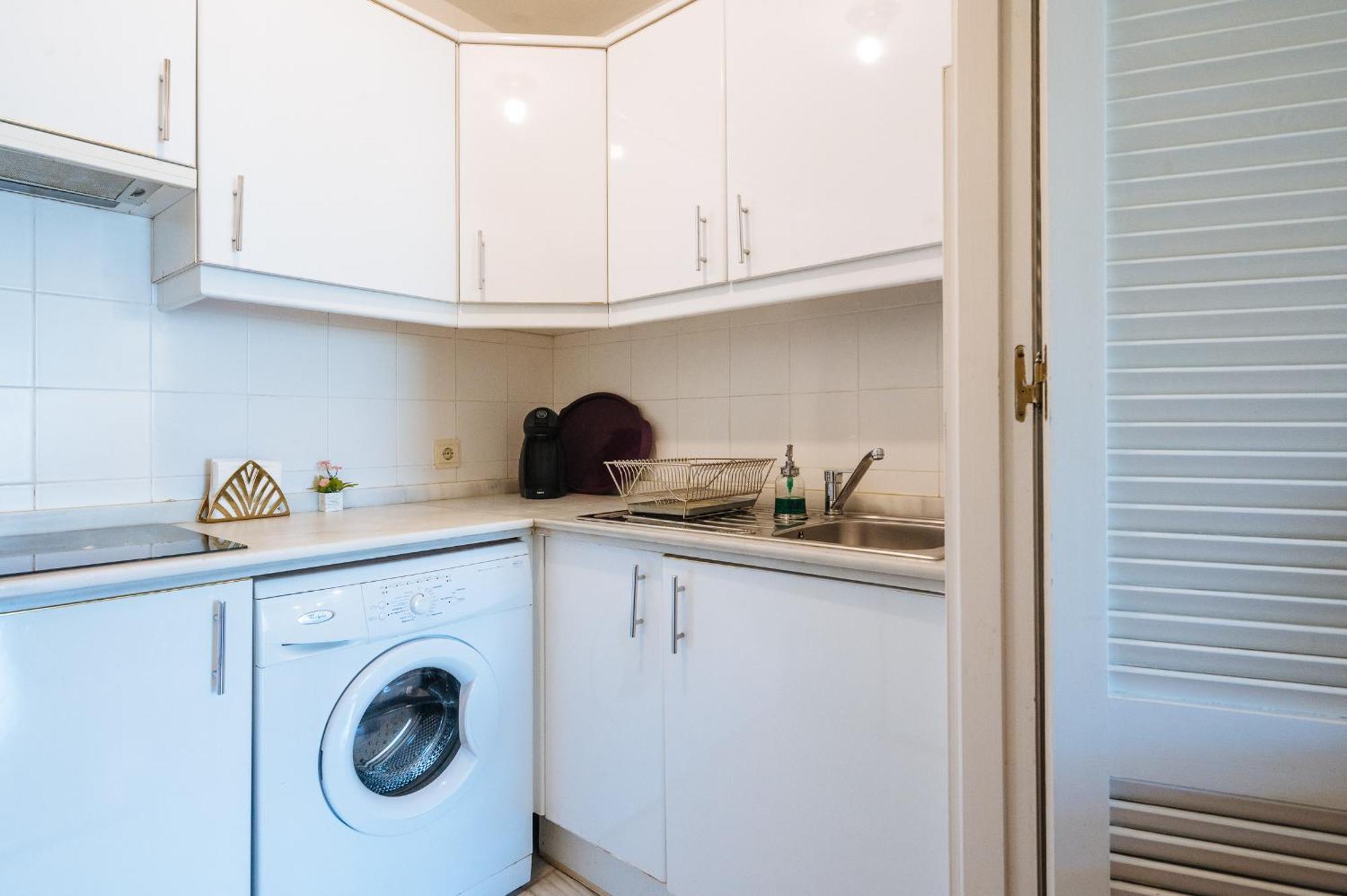 Novalia Home Suite Sevilla Eksteriør billede