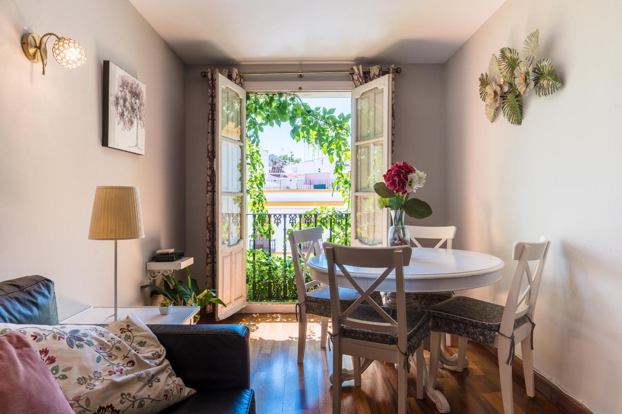 Novalia Home Suite Sevilla Eksteriør billede
