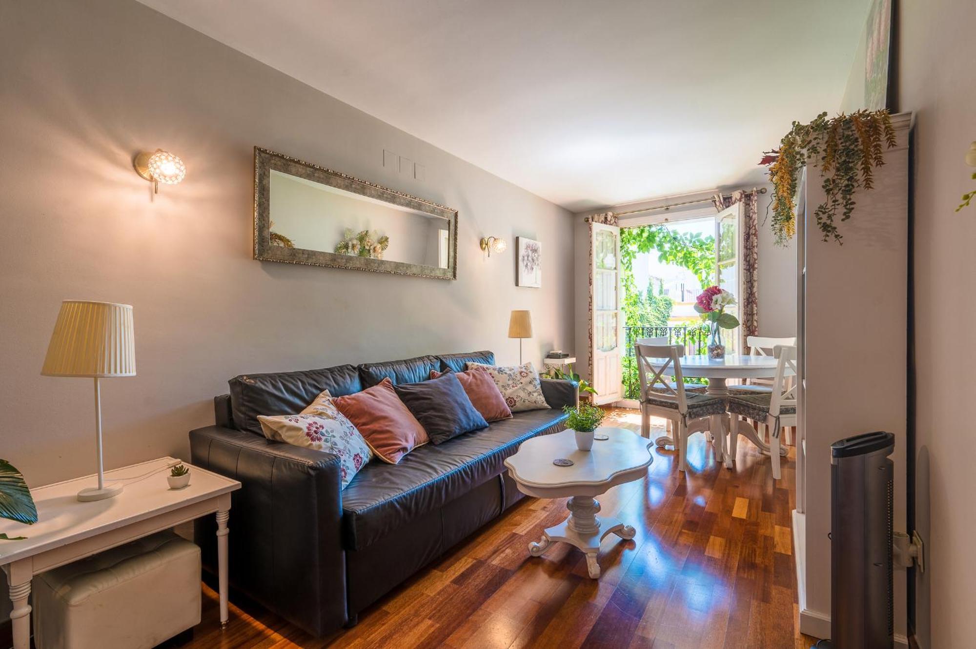 Novalia Home Suite Sevilla Eksteriør billede