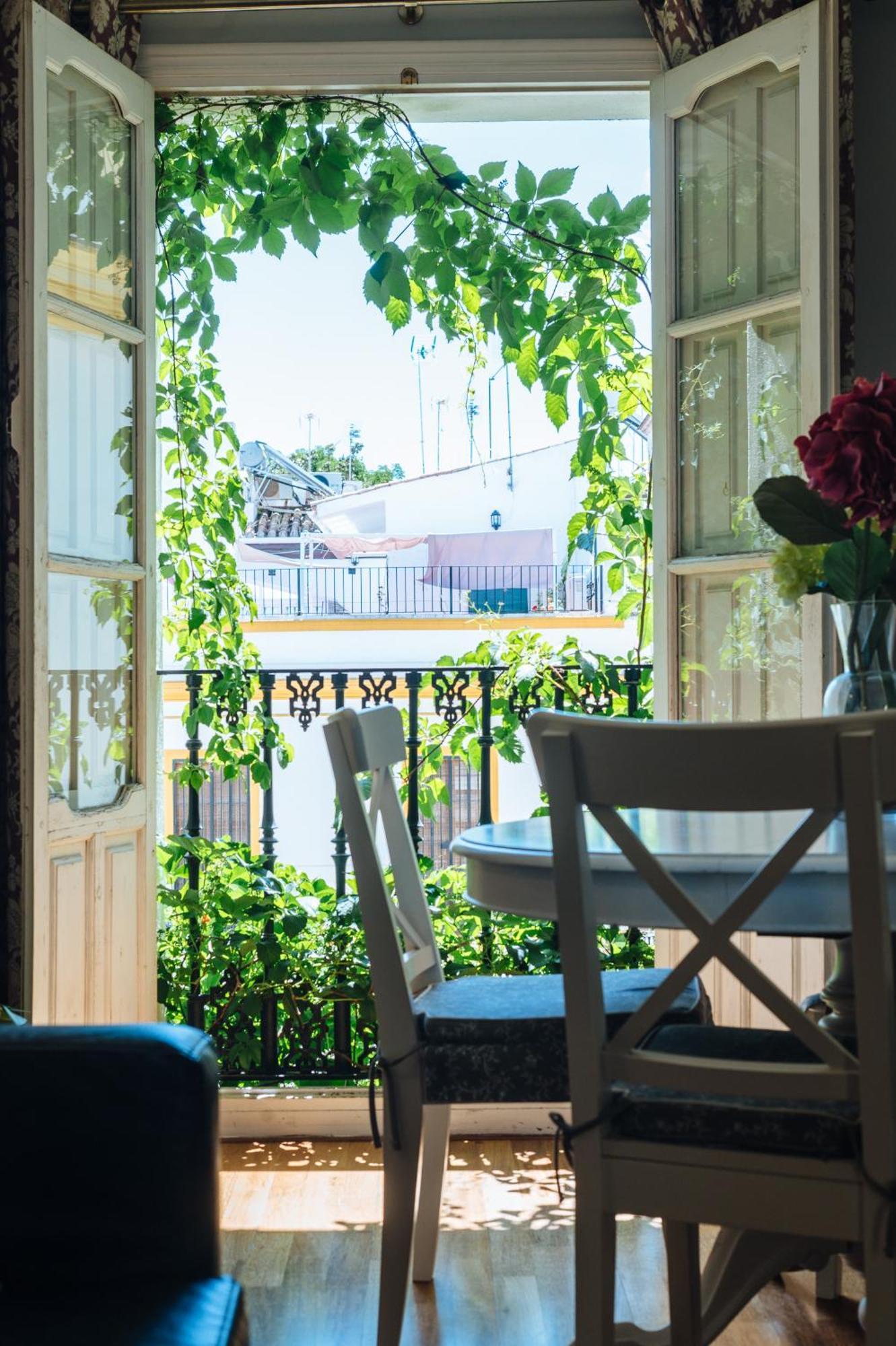 Novalia Home Suite Sevilla Eksteriør billede
