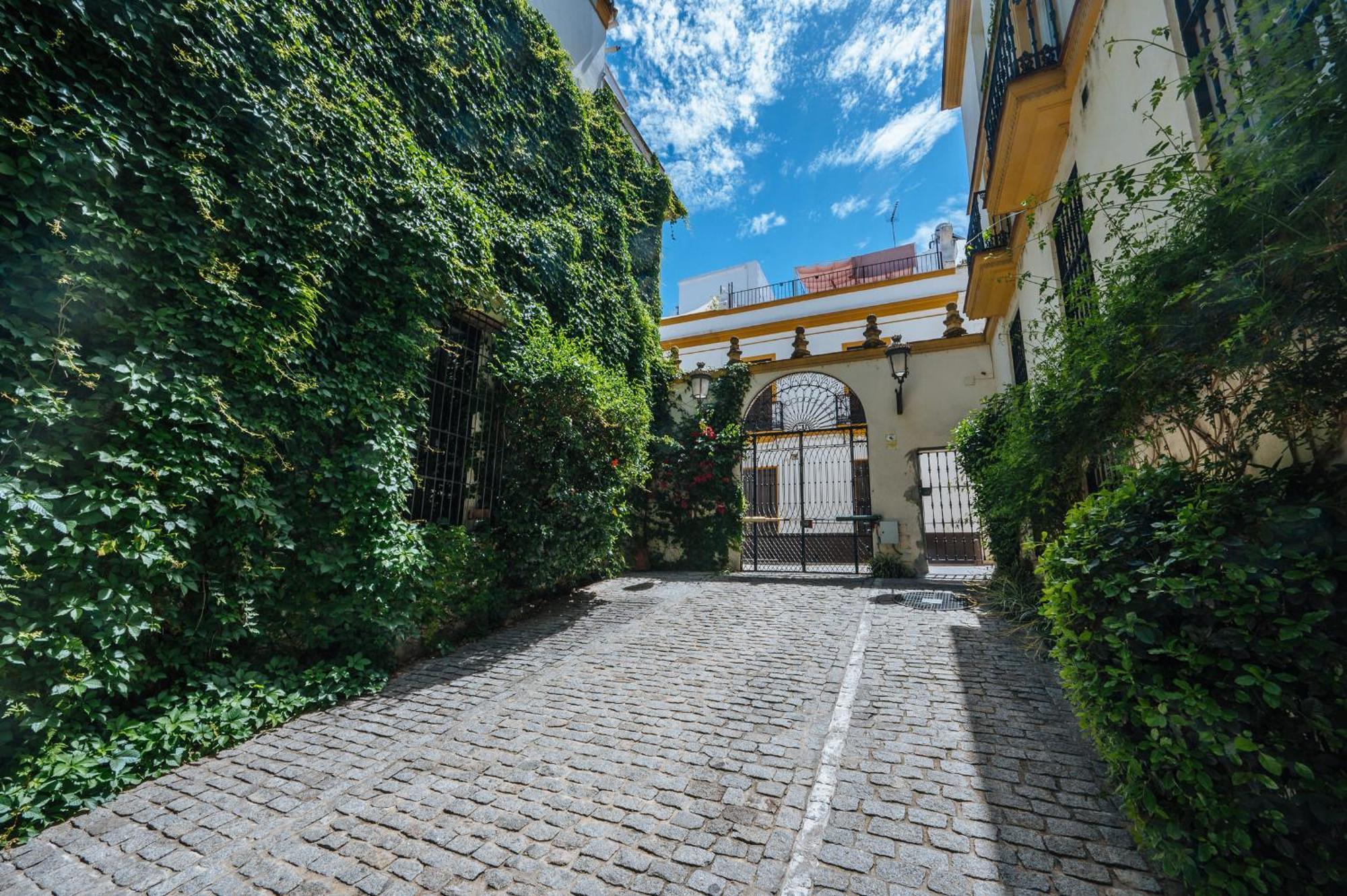 Novalia Home Suite Sevilla Eksteriør billede